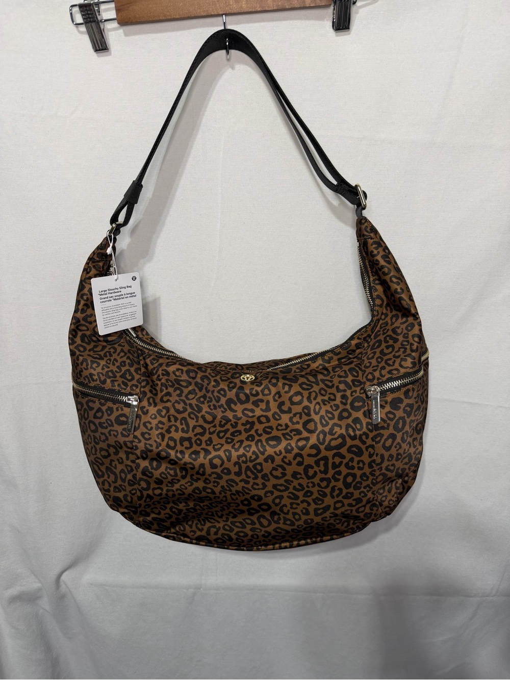 Lululemon SOLD OUT NWT large leopard slouchy sling bag 13L